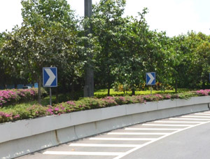 道路轉(zhuǎn)彎導(dǎo)向標(biāo) 道路轉(zhuǎn)彎導(dǎo)向標(biāo)